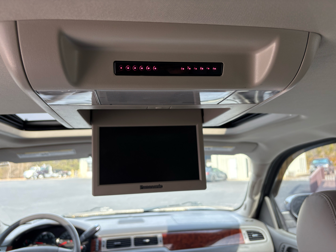 Chevrolet Tahoe LTZ 2WD 2012