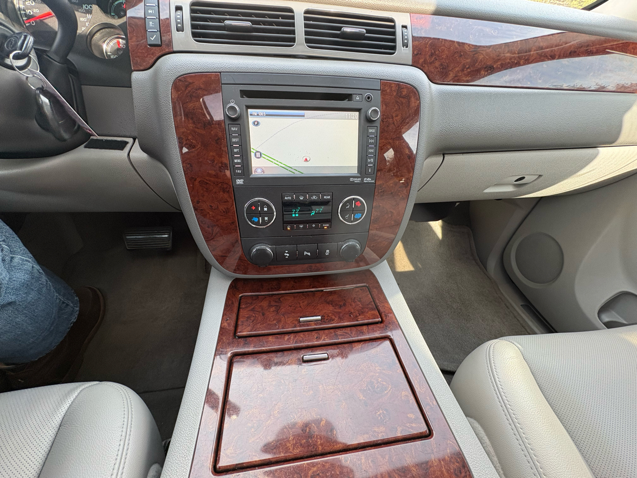 Chevrolet Tahoe LTZ 2WD 2012