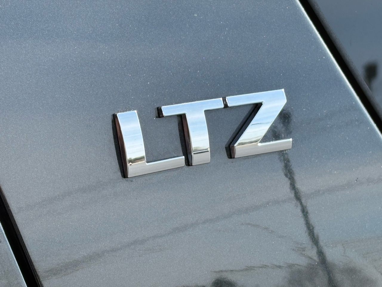 Chevrolet Tahoe LTZ 2WD 2012