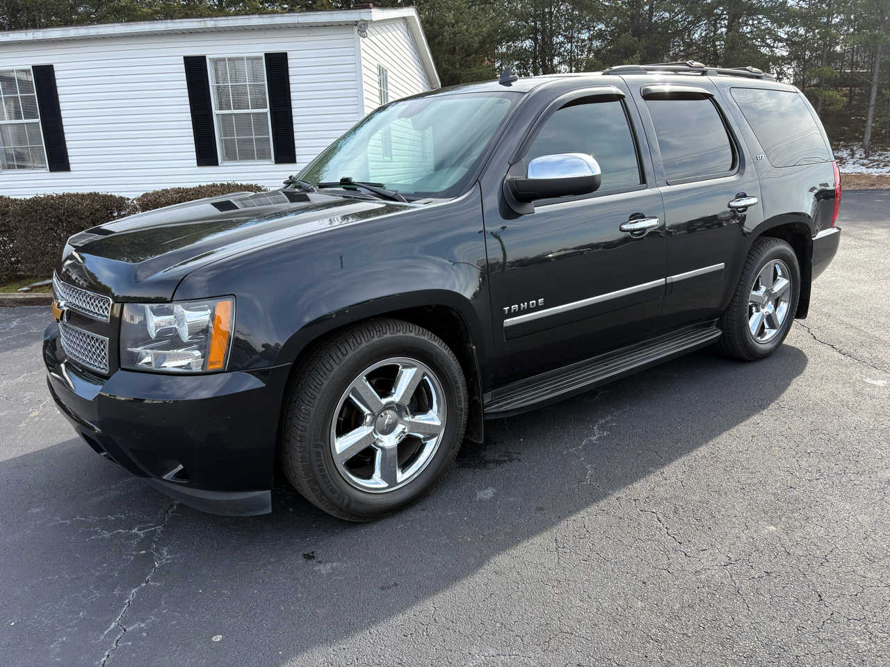 Chevrolet Tahoe LTZ 2WD 2012