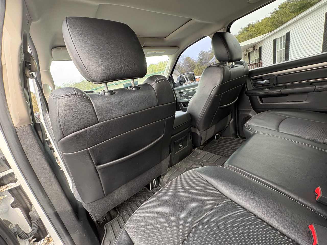 RAM 1500 Sport Crew Cab SWB 4WD 2014