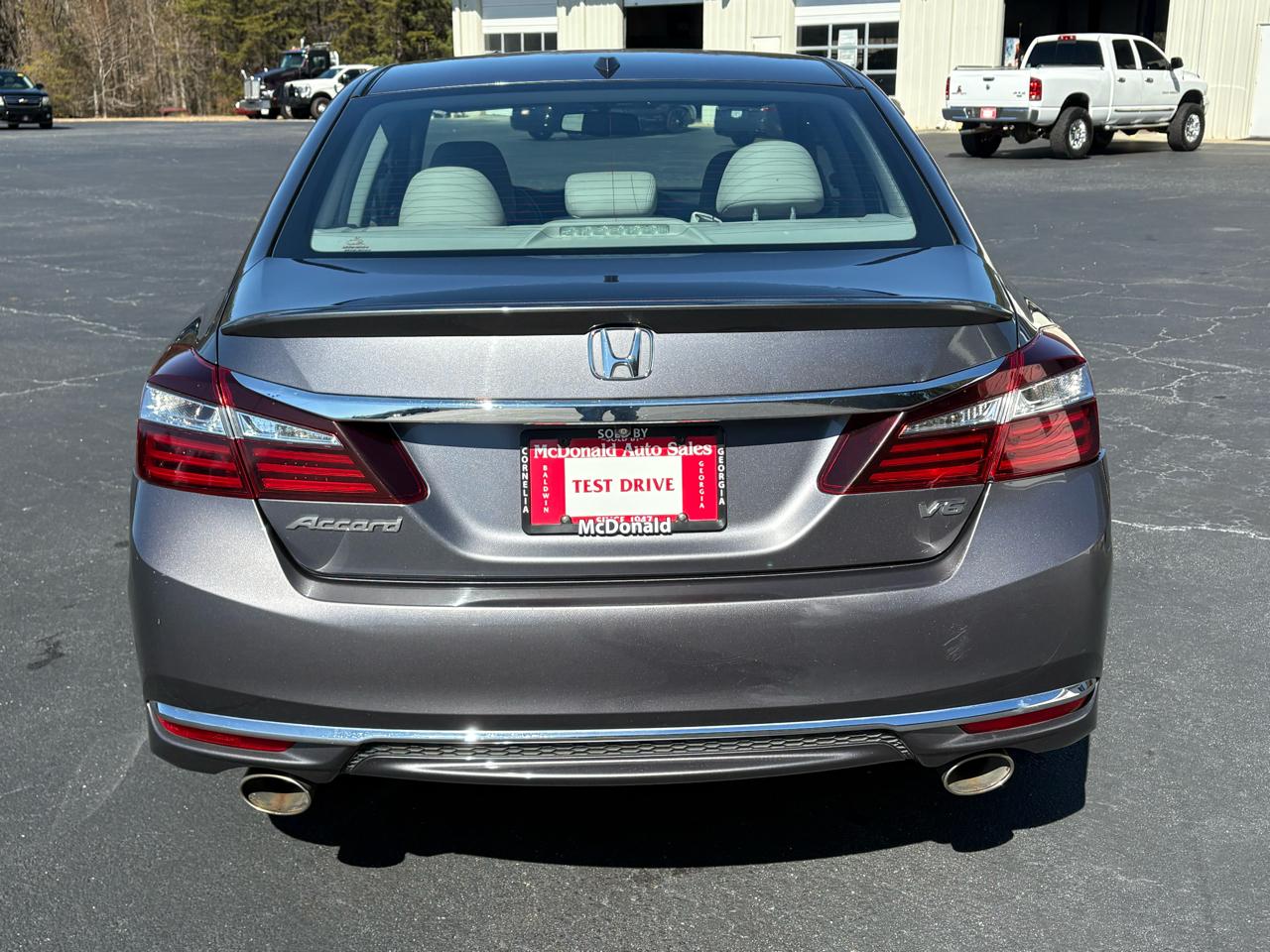 Honda Accord EX-L Sedan V6 6-Spd AT 2017