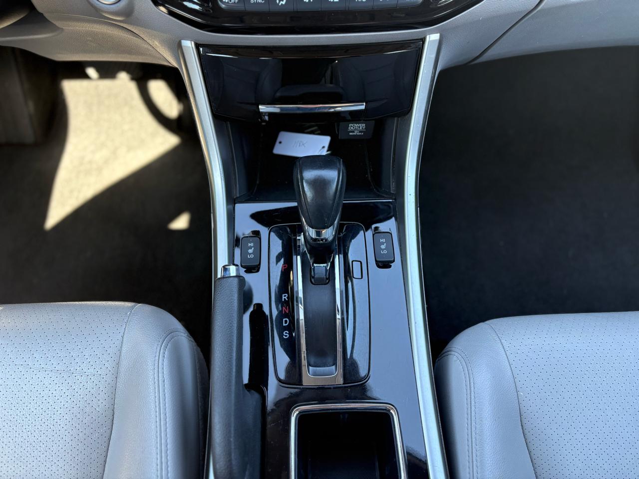 Honda Accord EX-L Sedan V6 6-Spd AT 2017