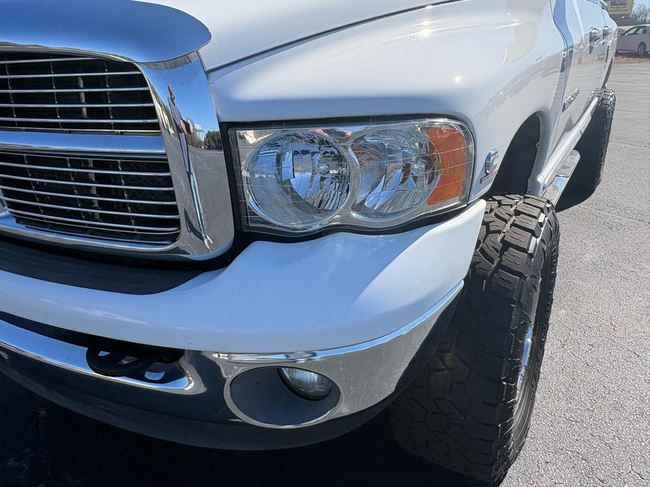 Dodge Ram 2500 Laramie Quad Cab Short Bed 4WD 2005