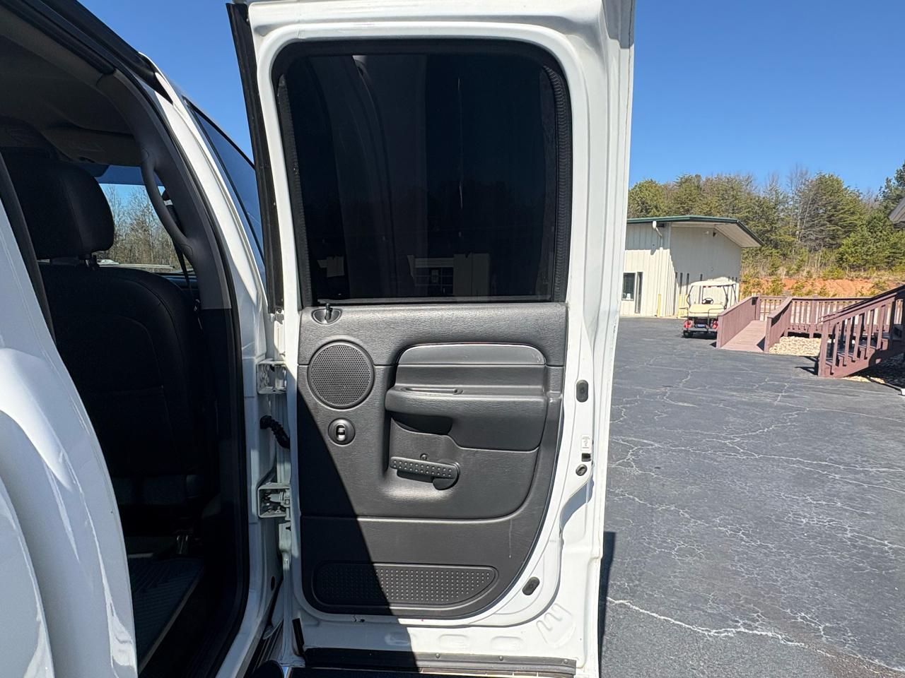 Dodge Ram 2500 Laramie Quad Cab Short Bed 4WD 2005