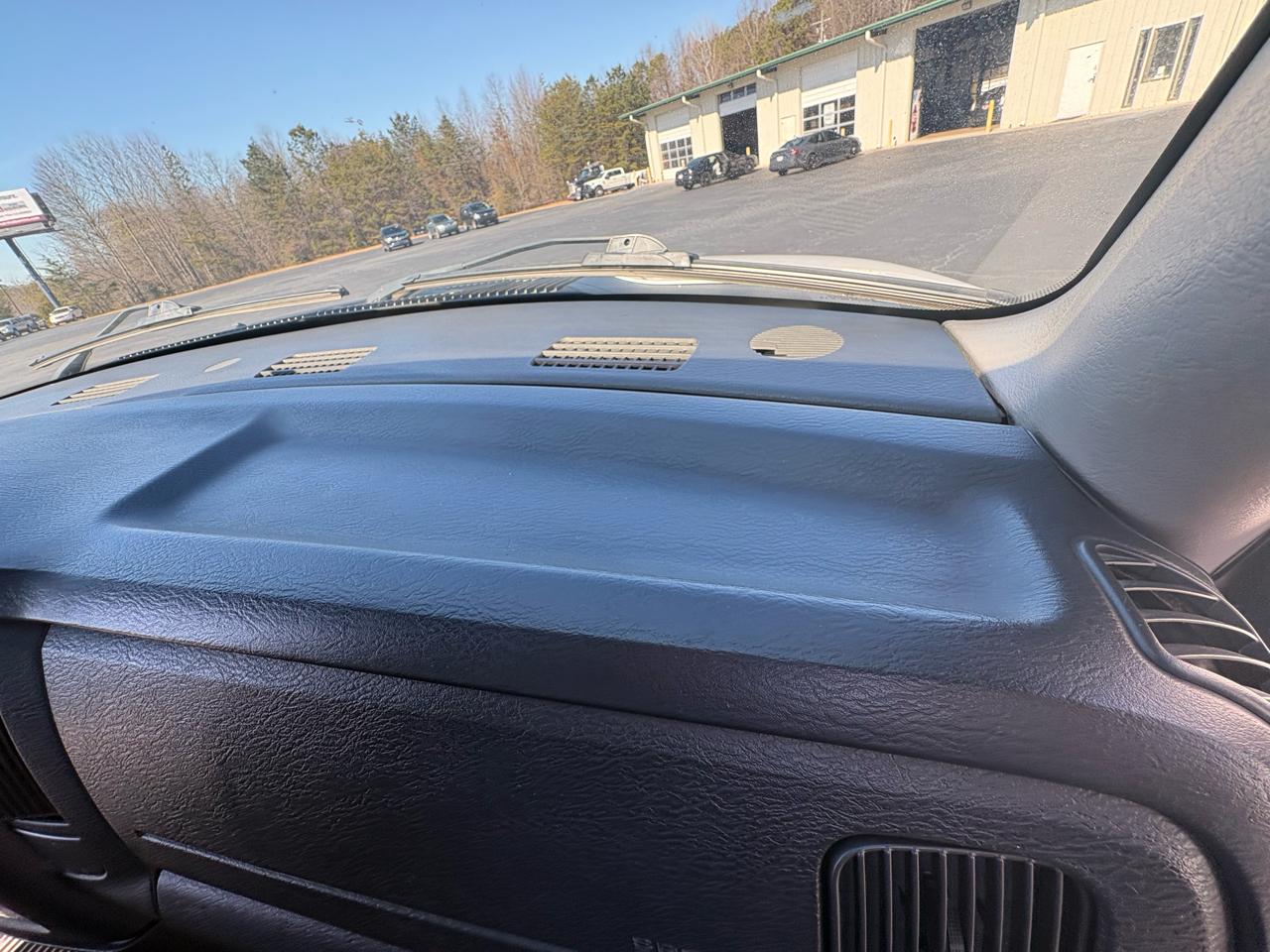 Dodge Ram 2500 Laramie Quad Cab Short Bed 4WD 2005