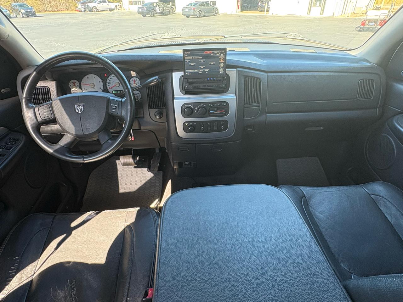 Dodge Ram 2500 Laramie Quad Cab Short Bed 4WD 2005