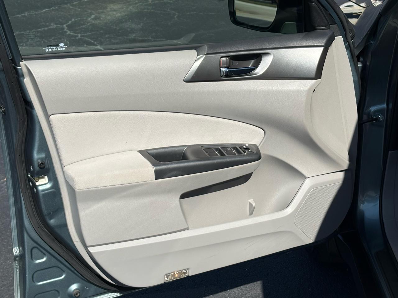 Subaru Forester 2.5X Limited 2013