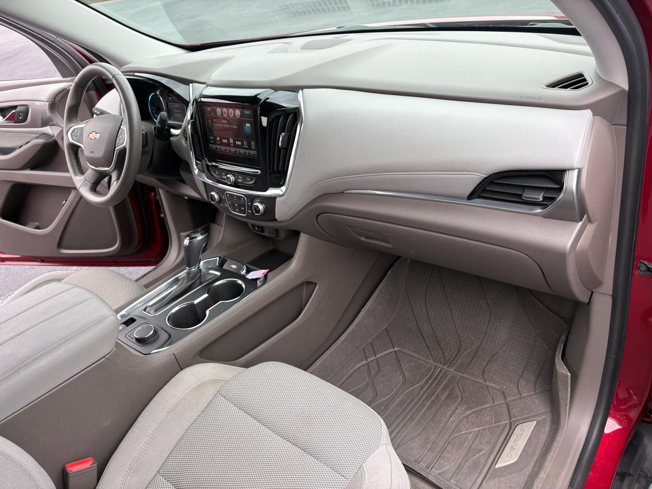 Chevrolet Traverse LT Cloth FWD 2018