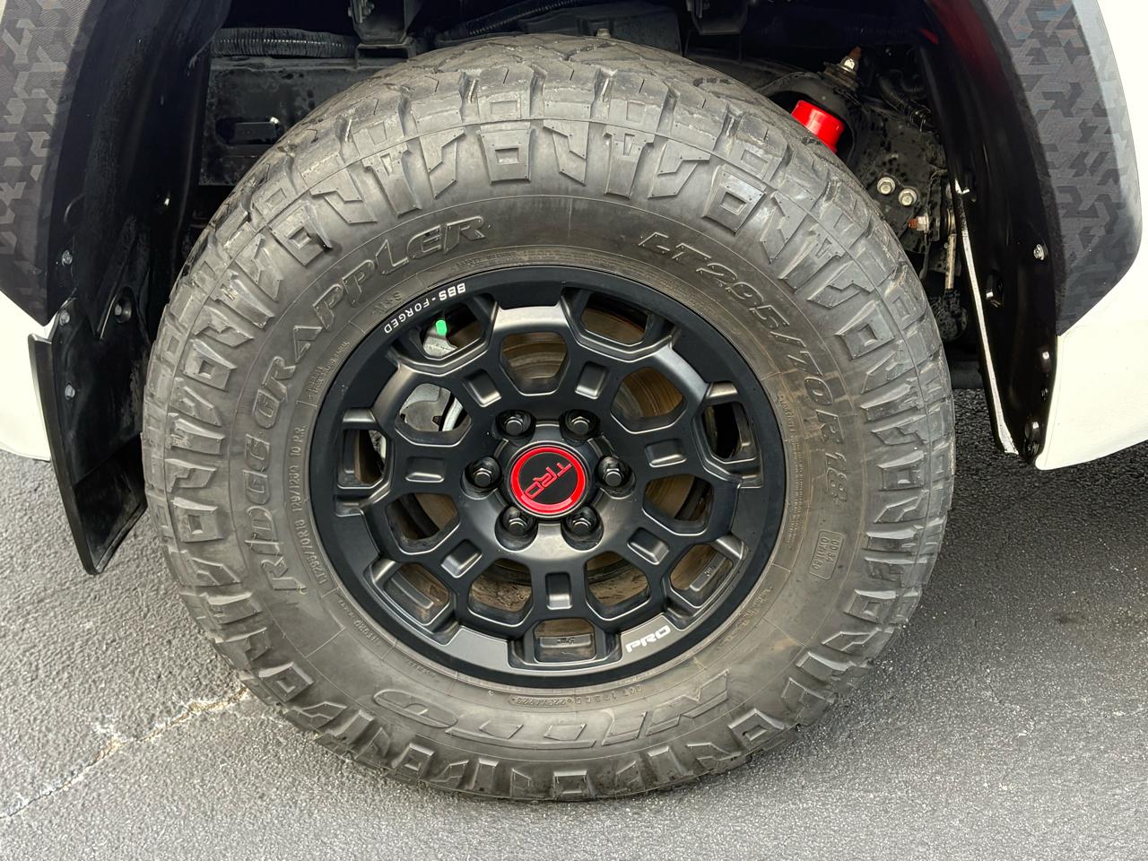 Toyota Tundra TRD PRO CrewMax 4WD Hybrid 2024