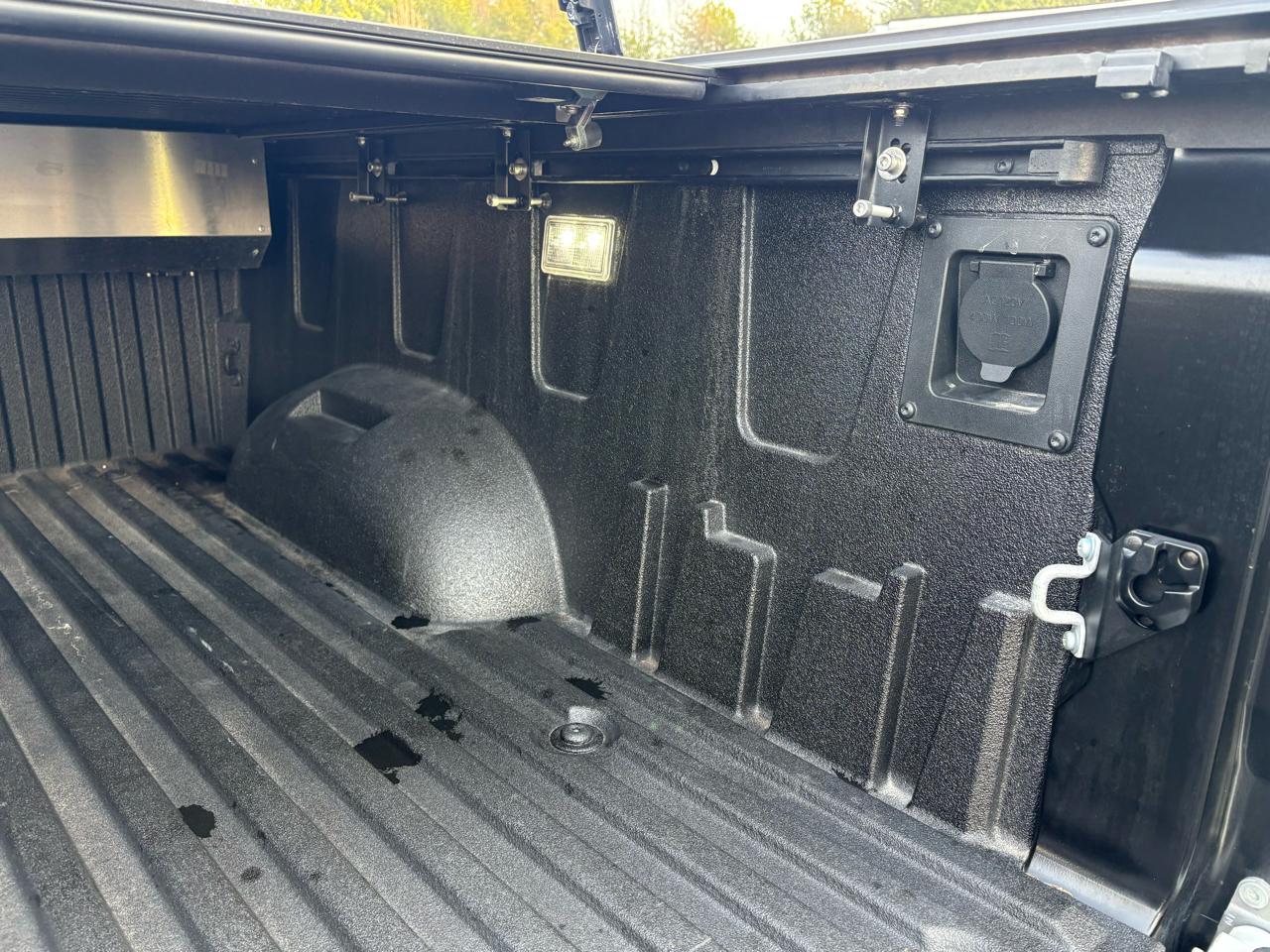 Toyota Tundra TRD PRO CrewMax 4WD Hybrid 2024