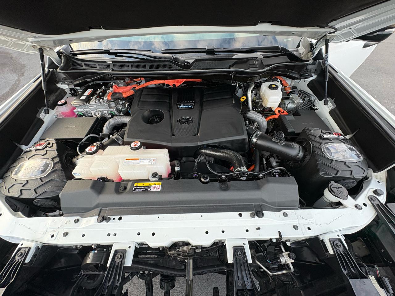 Toyota Tundra TRD PRO CrewMax 4WD Hybrid 2024