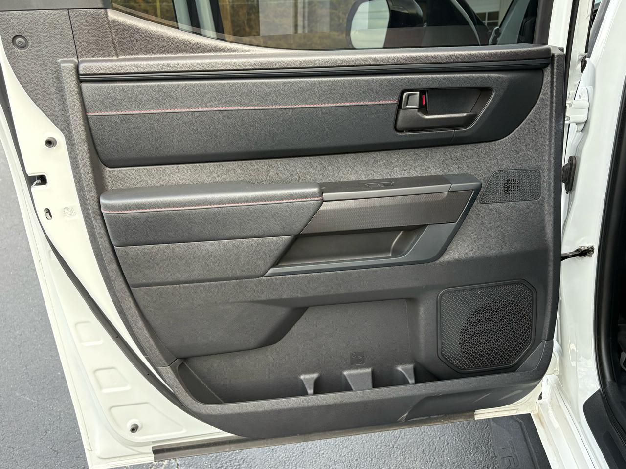 Toyota Tundra TRD PRO CrewMax 4WD Hybrid 2024