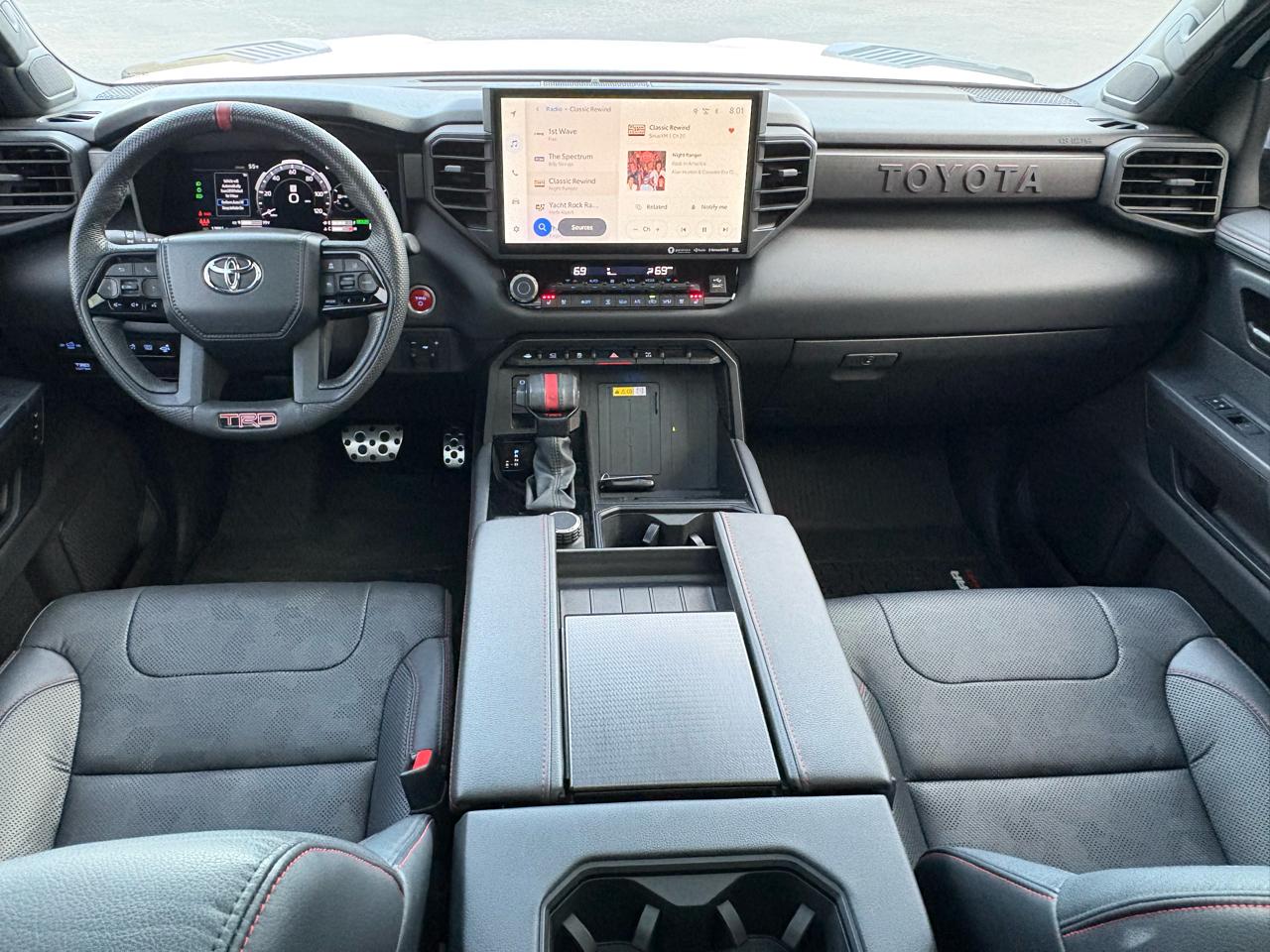 Toyota Tundra TRD PRO CrewMax 4WD Hybrid 2024