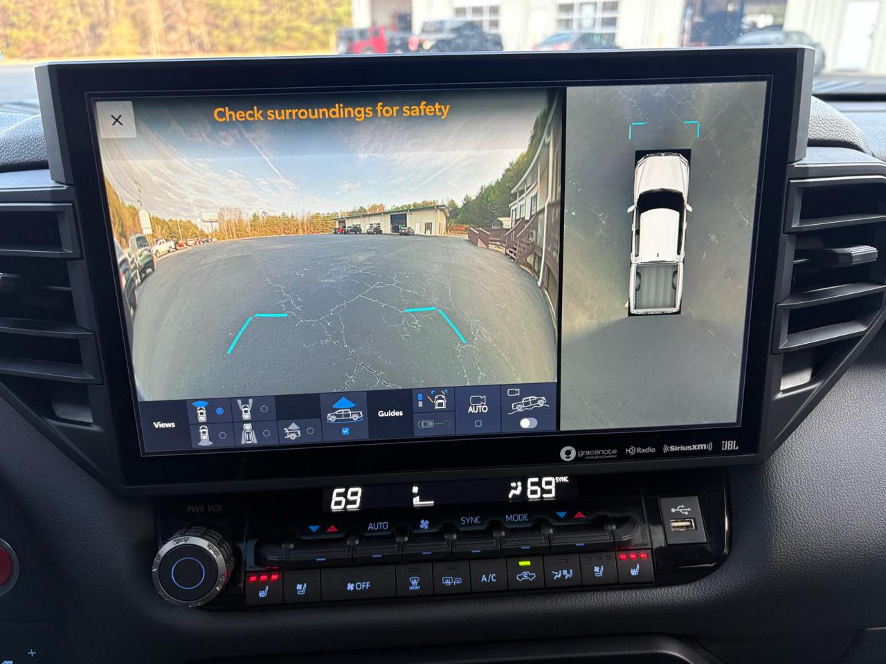 Toyota Tundra TRD PRO CrewMax 4WD Hybrid 2024