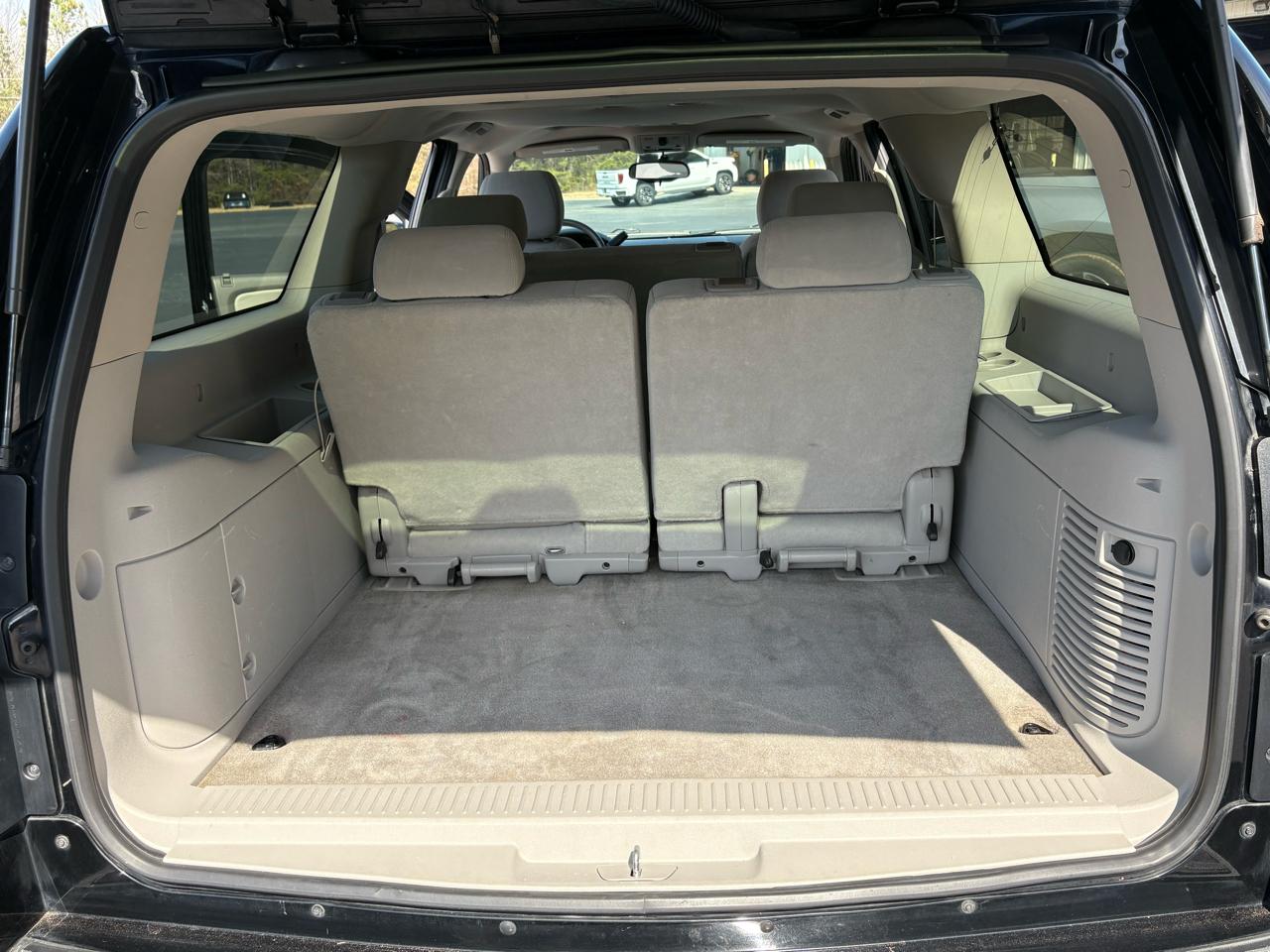 Chevrolet Suburban LT1 1500 2WD 2009