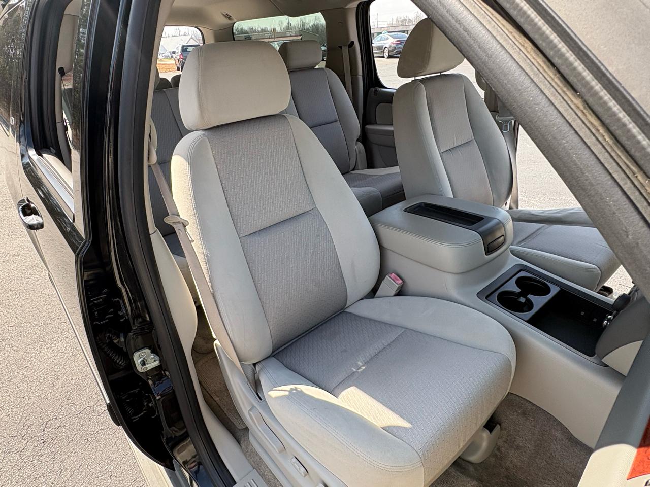 Chevrolet Suburban LT1 1500 2WD 2009