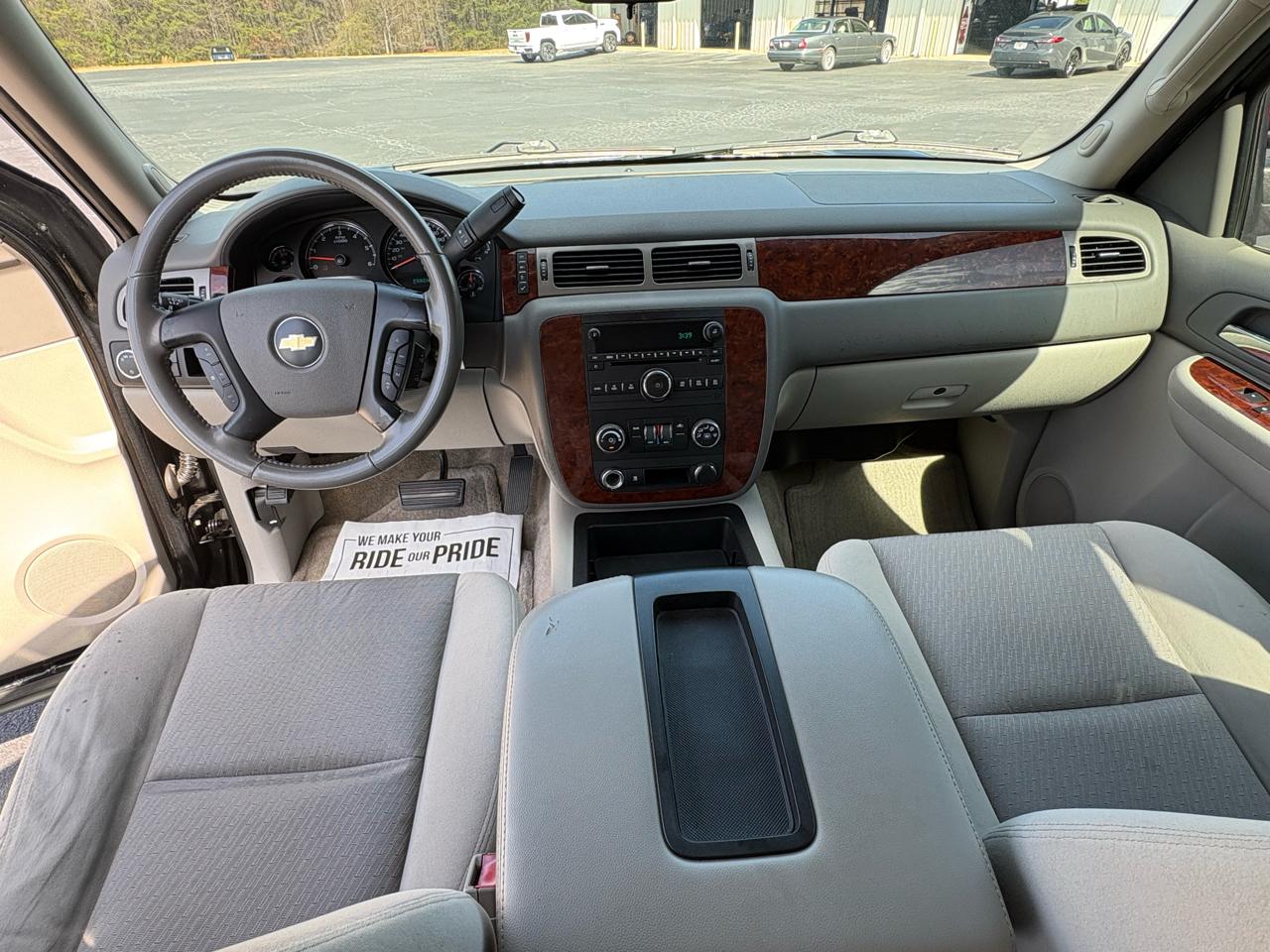 Chevrolet Suburban LT1 1500 2WD 2009