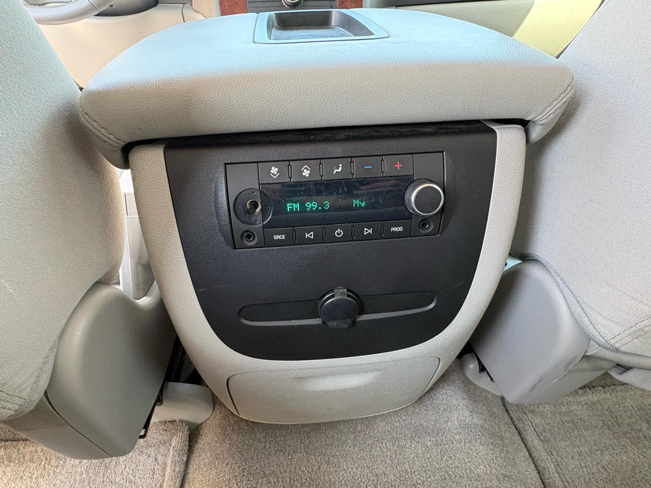 Chevrolet Suburban LT1 1500 2WD 2009