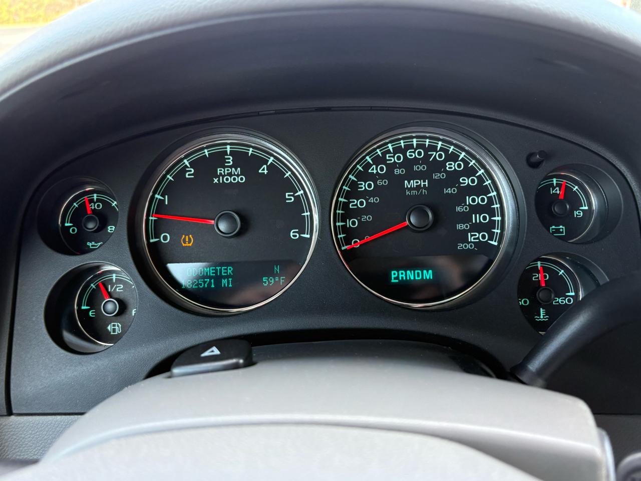 Chevrolet Suburban LT1 1500 2WD 2009