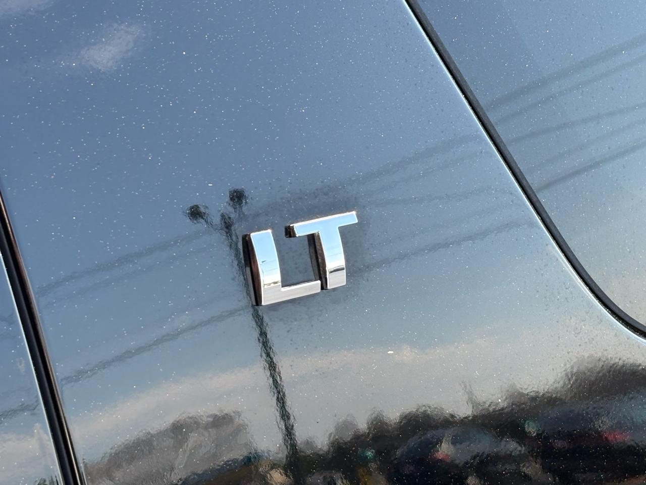 Chevrolet Suburban LT1 1500 2WD 2009