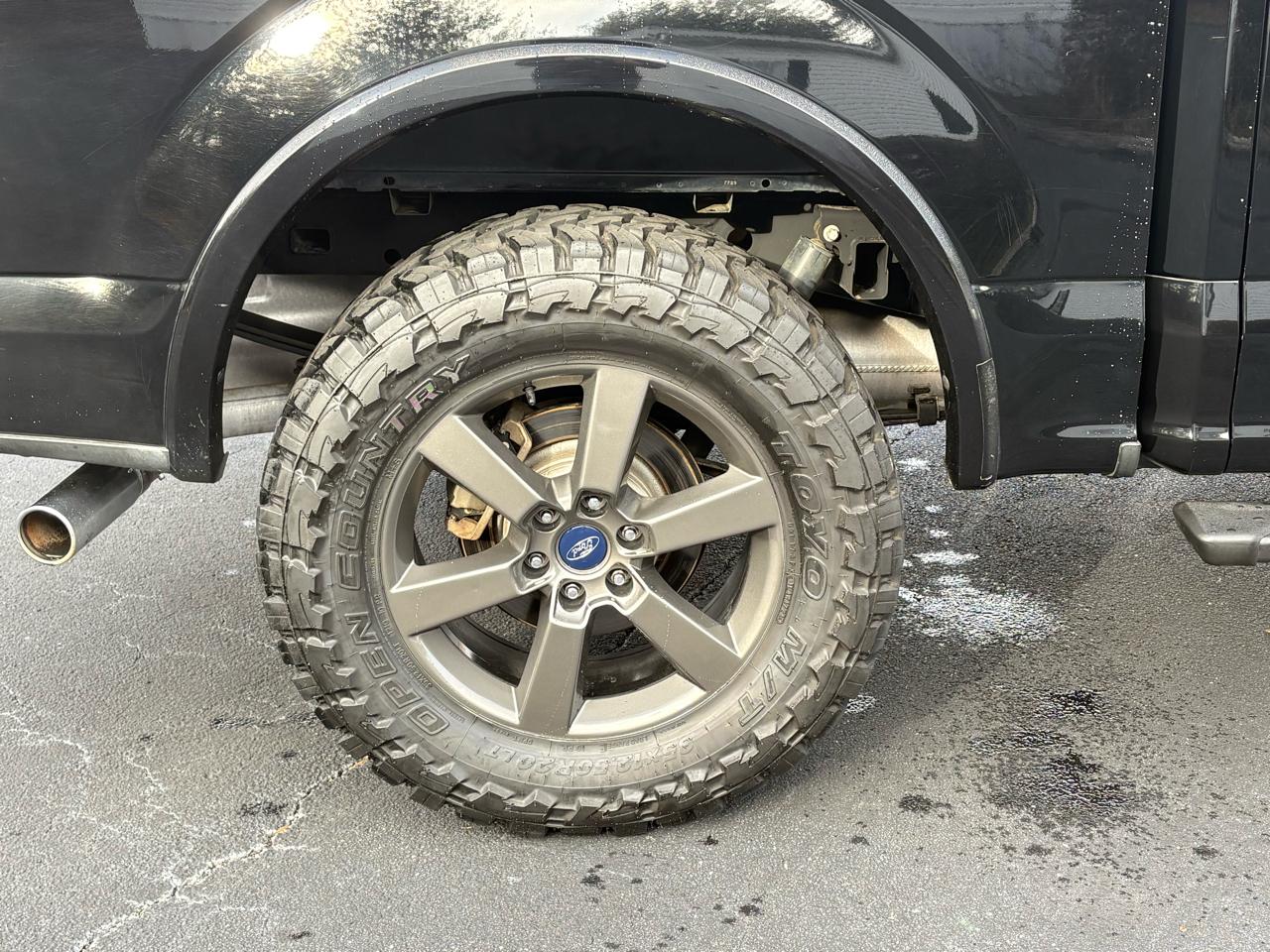 Ford F-150 XLT SuperCrew 5.5-ft. Bed 4WD 2017