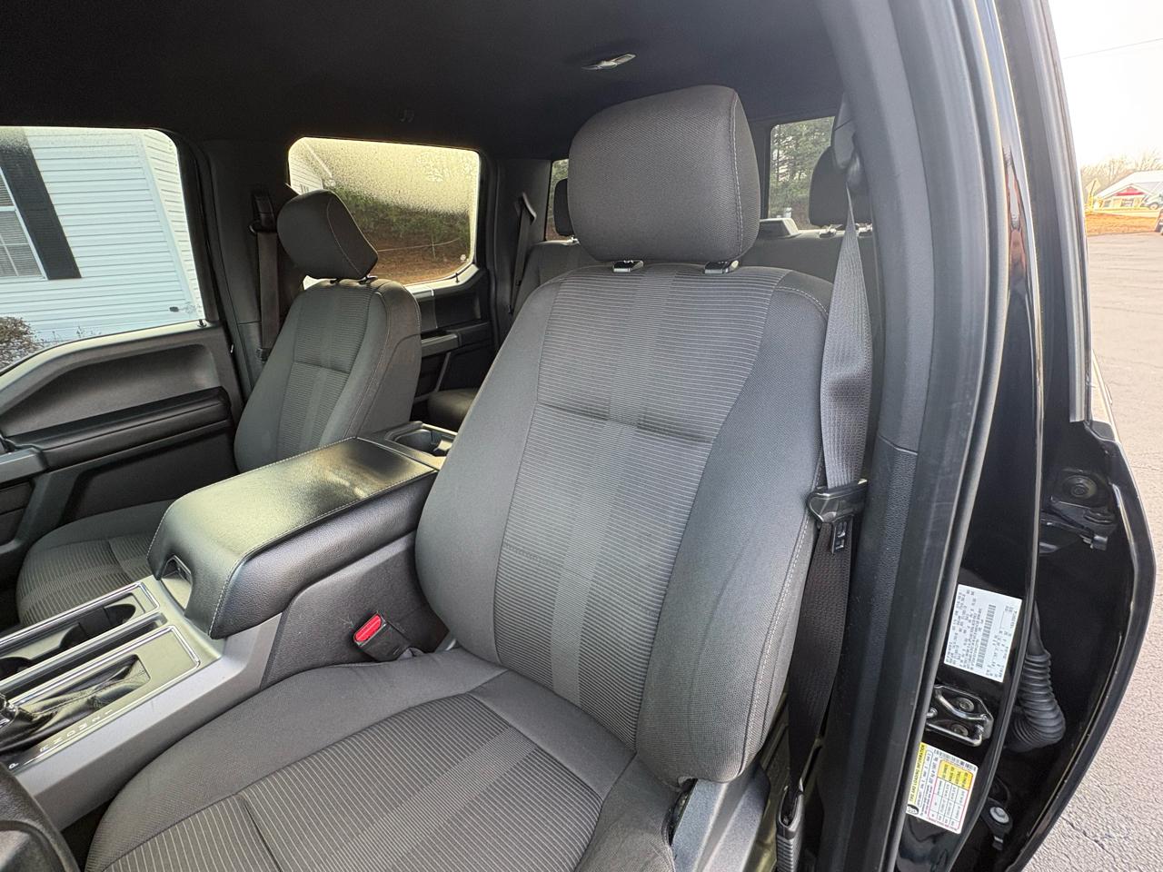 Ford F-150 XLT SuperCrew 5.5-ft. Bed 4WD 2017