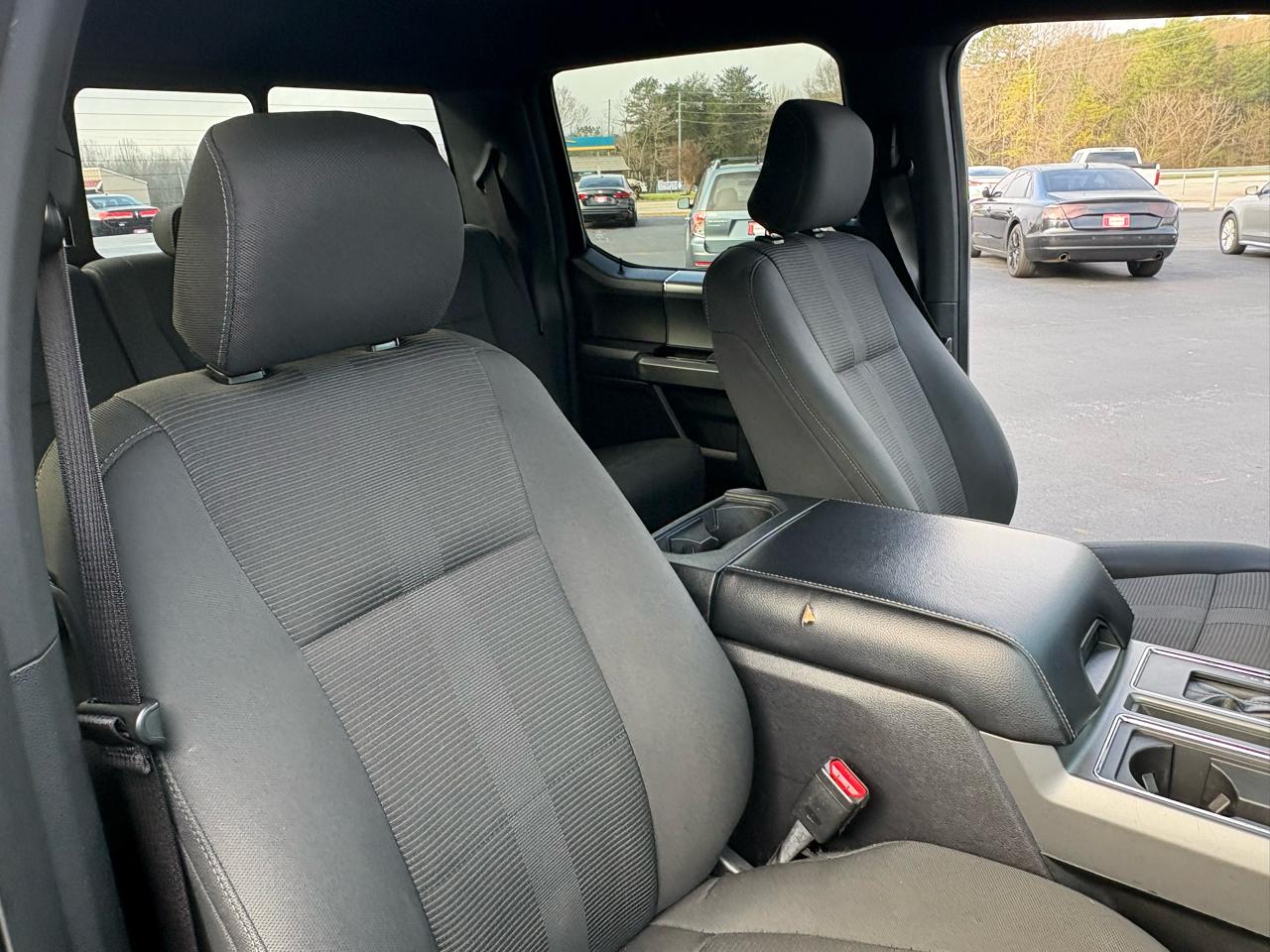 Ford F-150 XLT SuperCrew 5.5-ft. Bed 4WD 2017