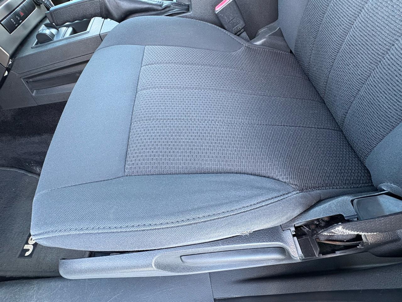 Jeep Liberty Sport 4WD 2012