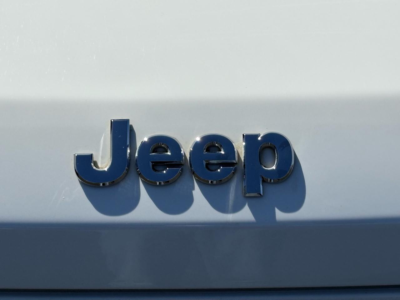 Jeep Liberty Sport 4WD 2012