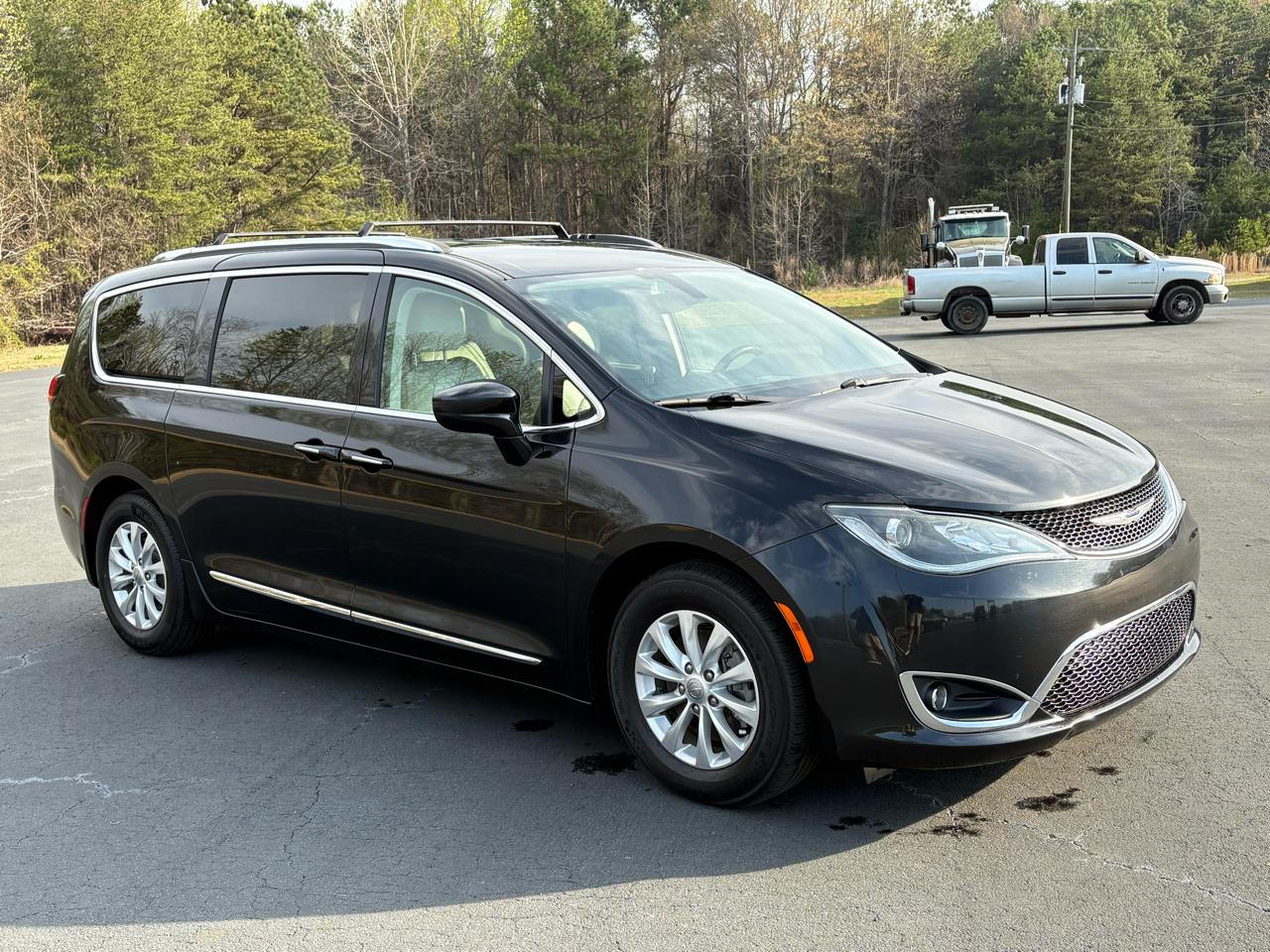 Chrysler Pacifica Touring-L 2019