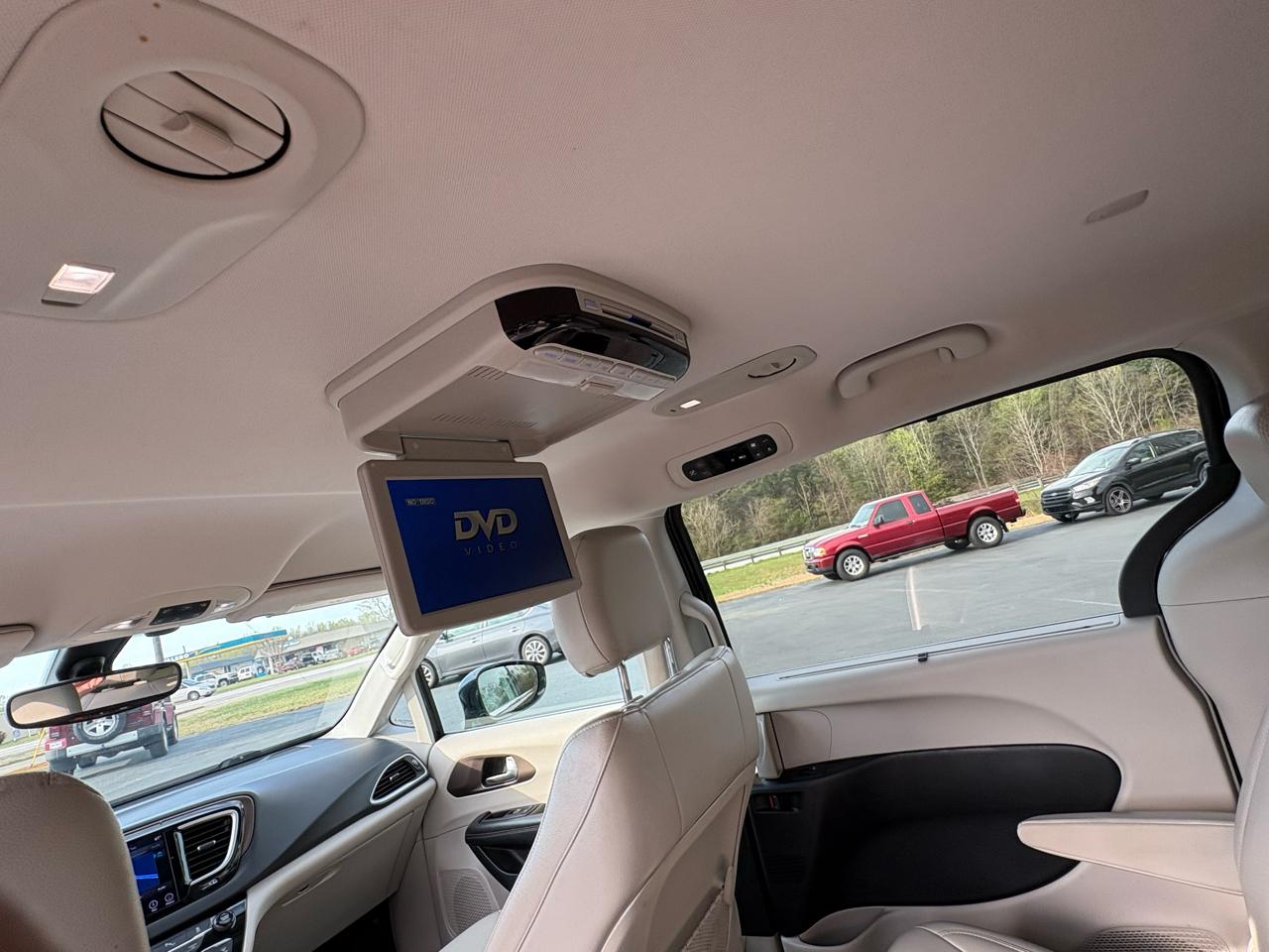 Chrysler Pacifica Touring-L 2019