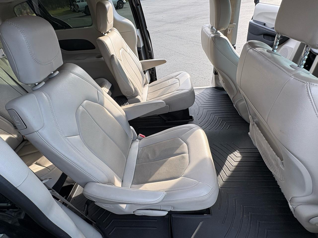 Chrysler Pacifica Touring-L 2019
