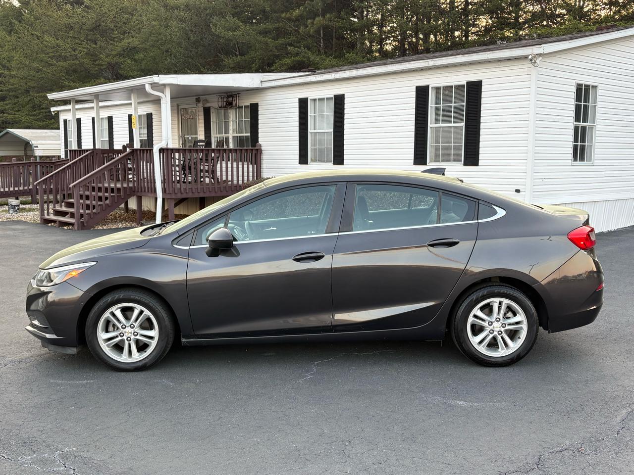 Chevrolet Cruze LT Auto 2017