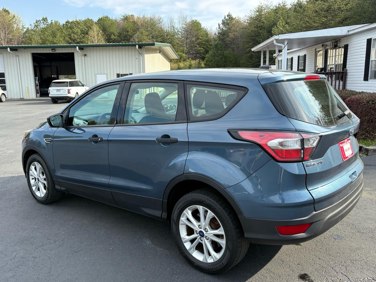 Ford Escape S FWD 2018
