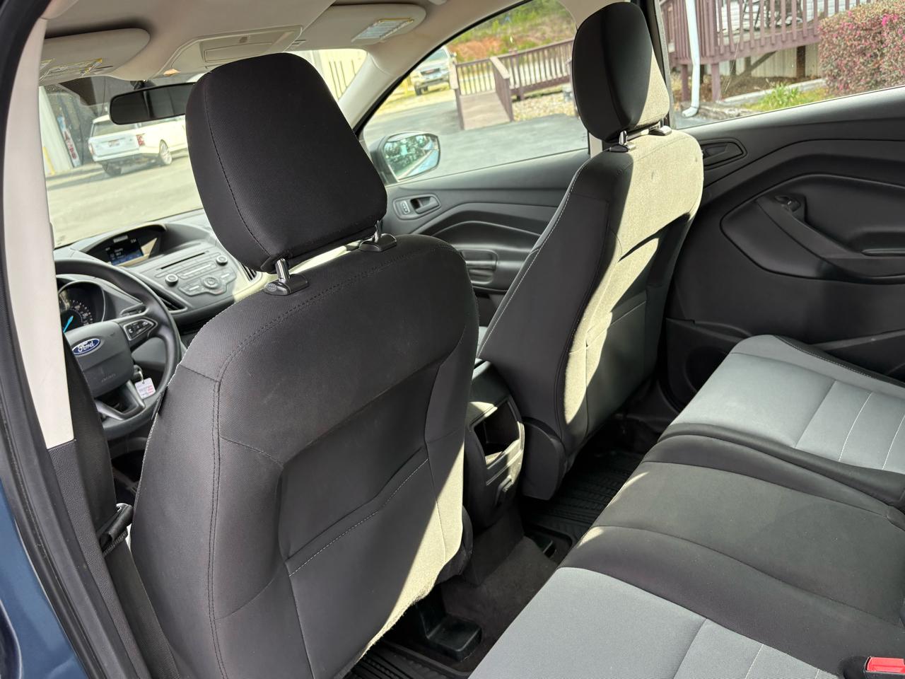 Ford Escape S FWD 2018