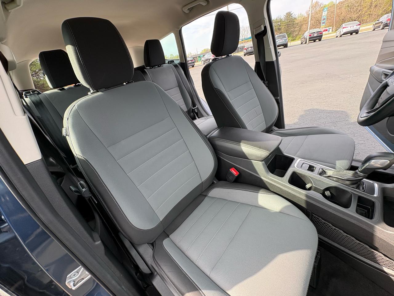 Ford Escape S FWD 2018