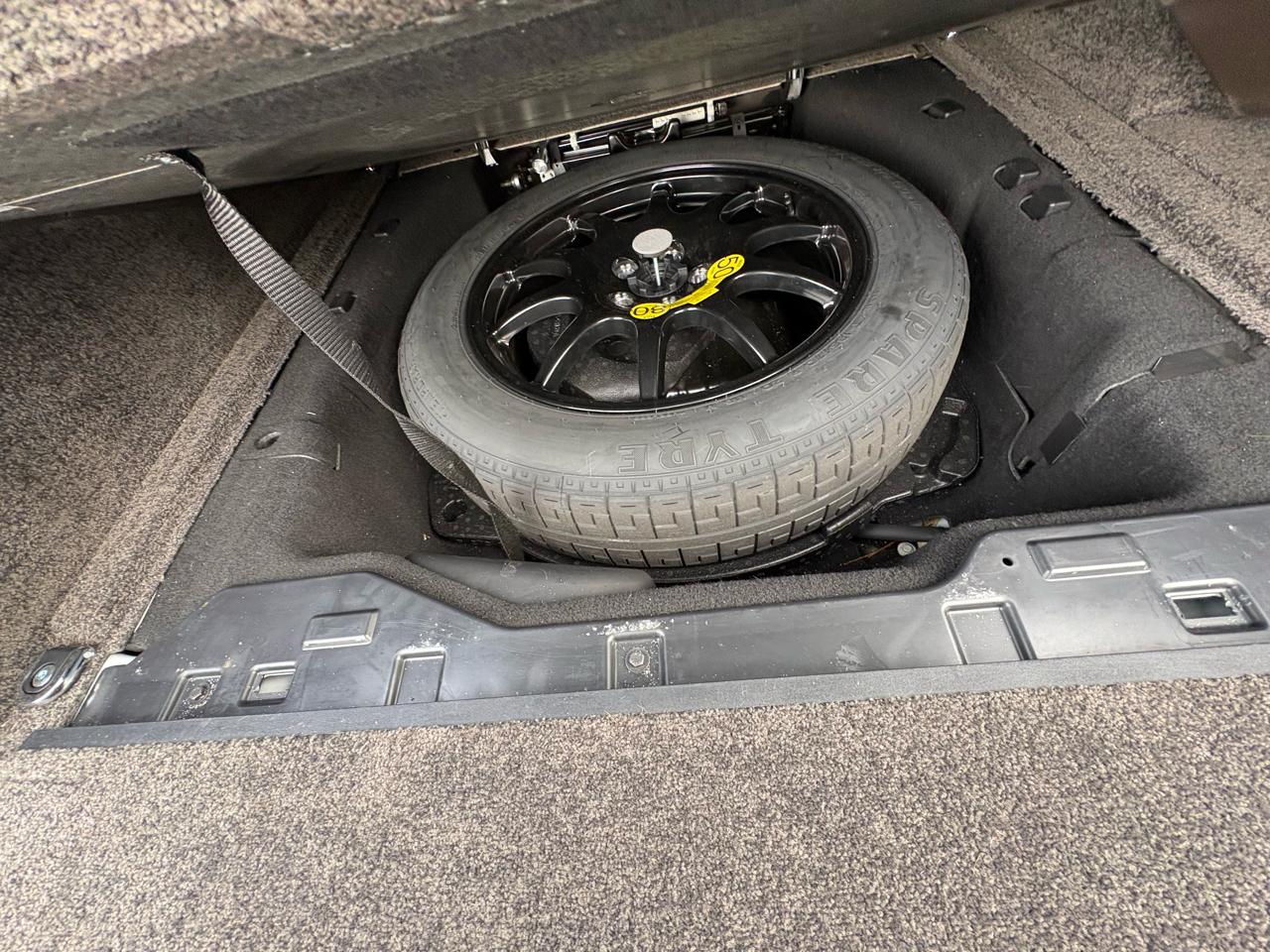 Land Rover Range Rover P400 HSE Westminster Hybrid 2021