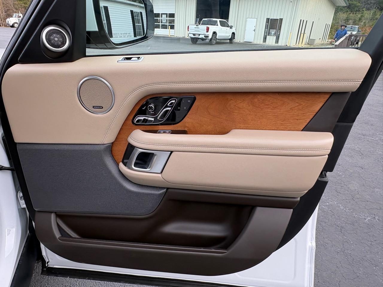 Land Rover Range Rover P400 HSE Westminster Hybrid 2021