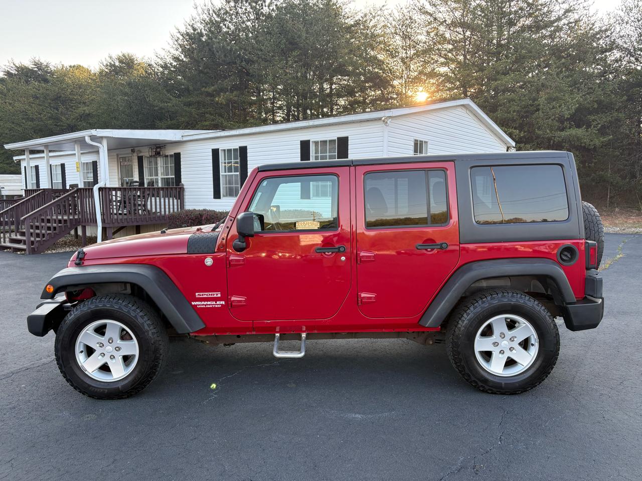 Jeep Wrangler Unlimited Sport 4WD 2011
