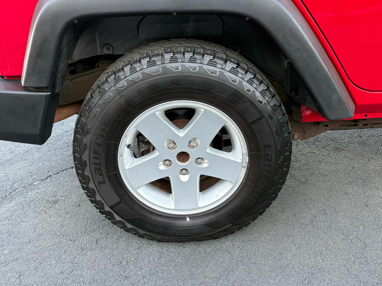 Jeep Wrangler Unlimited Sport 4WD 2011