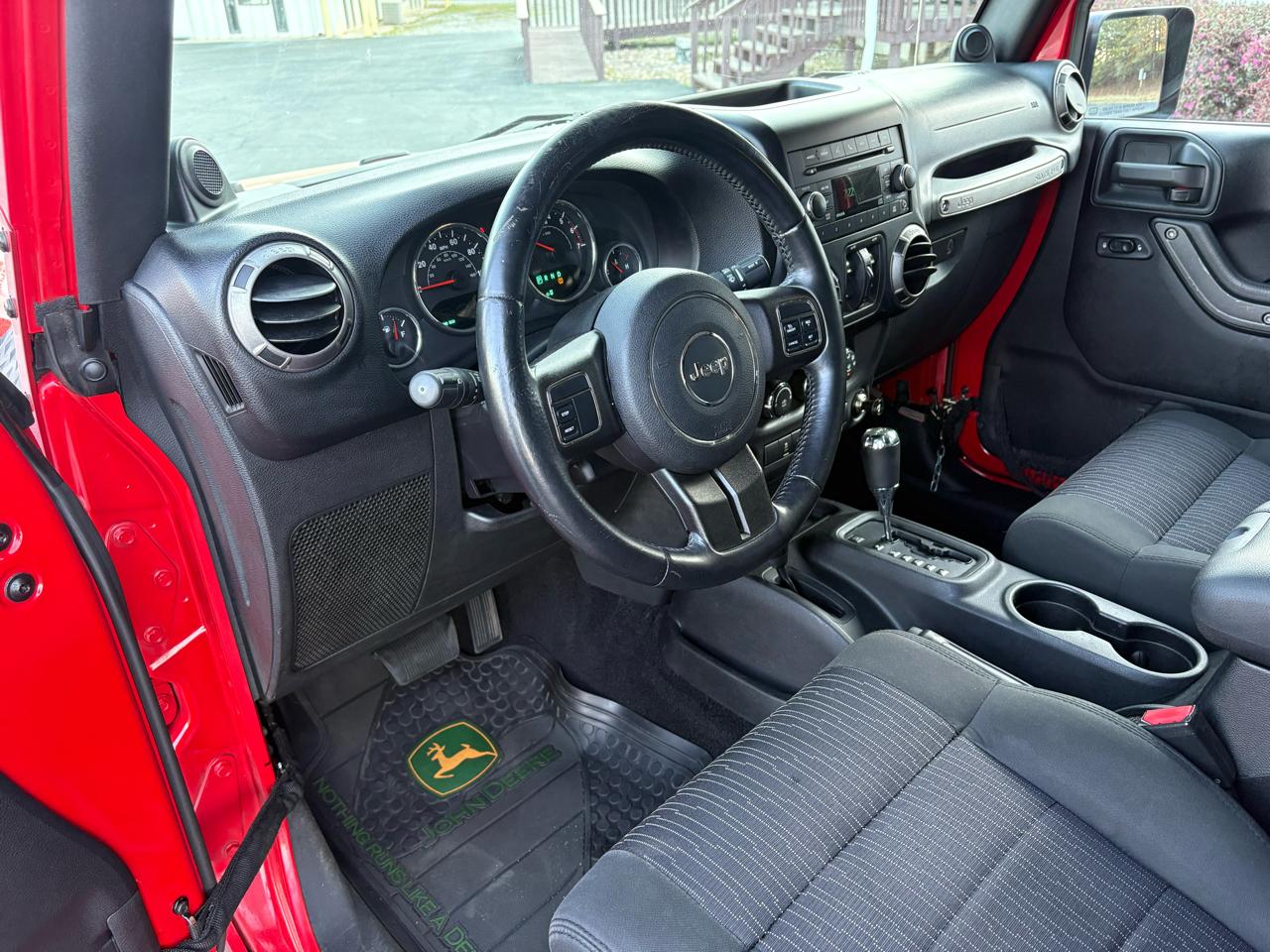 Jeep Wrangler Unlimited Sport 4WD 2011