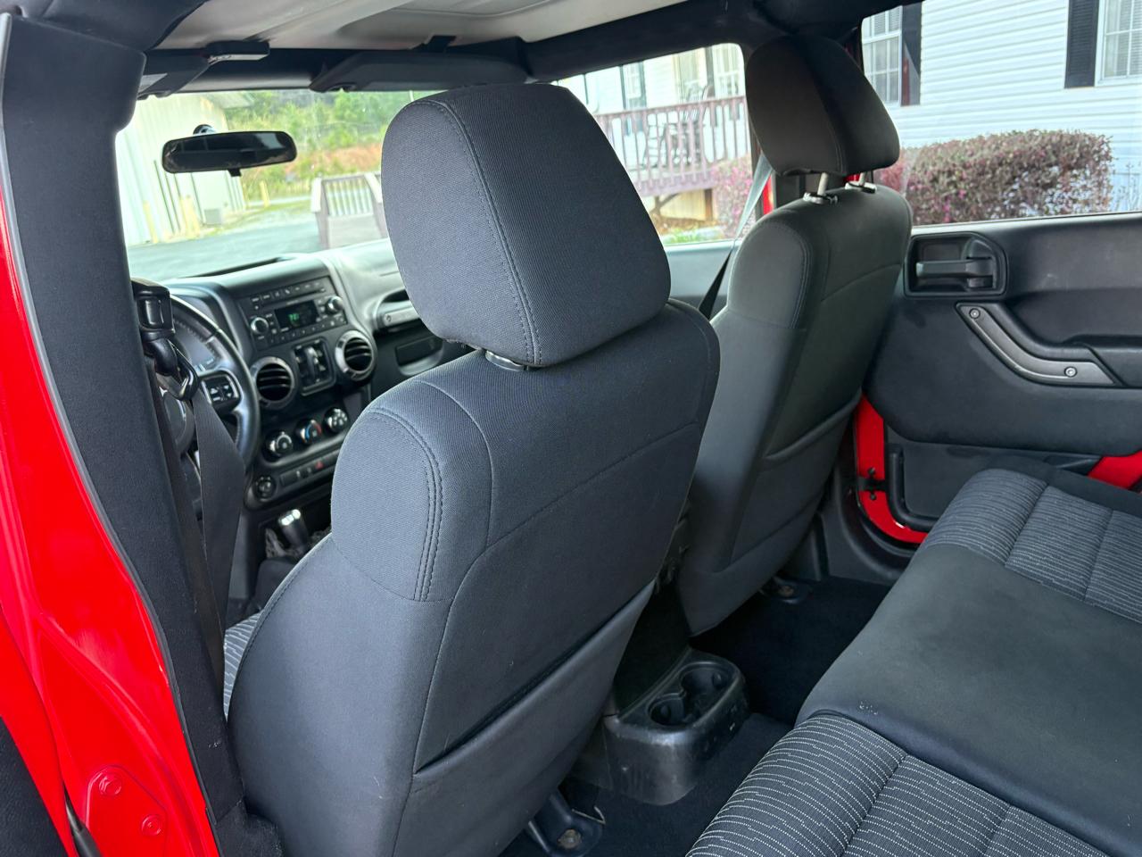 Jeep Wrangler Unlimited Sport 4WD 2011