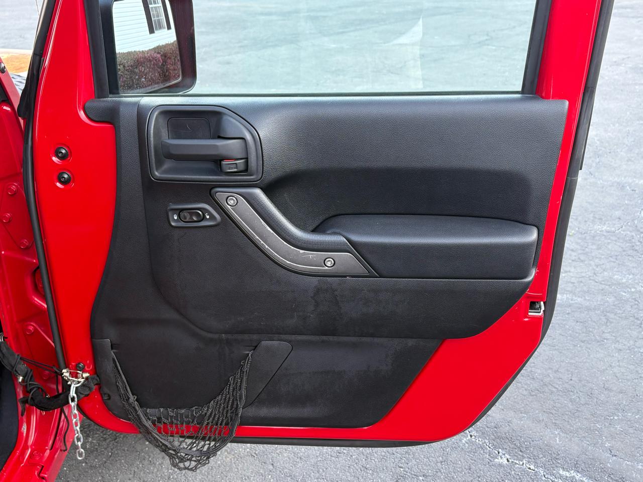 Jeep Wrangler Unlimited Sport 4WD 2011