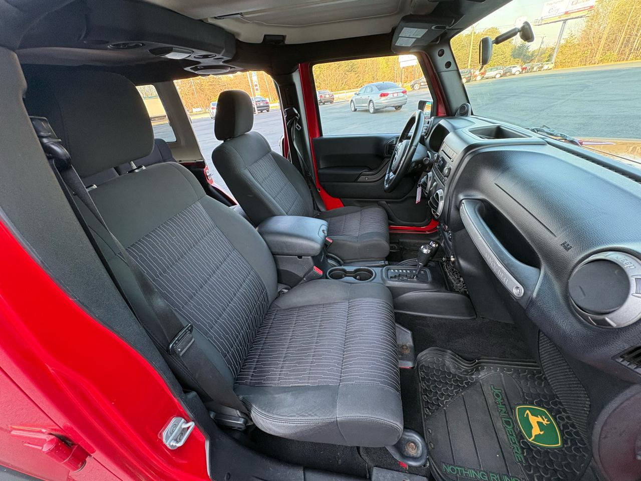 Jeep Wrangler Unlimited Sport 4WD 2011