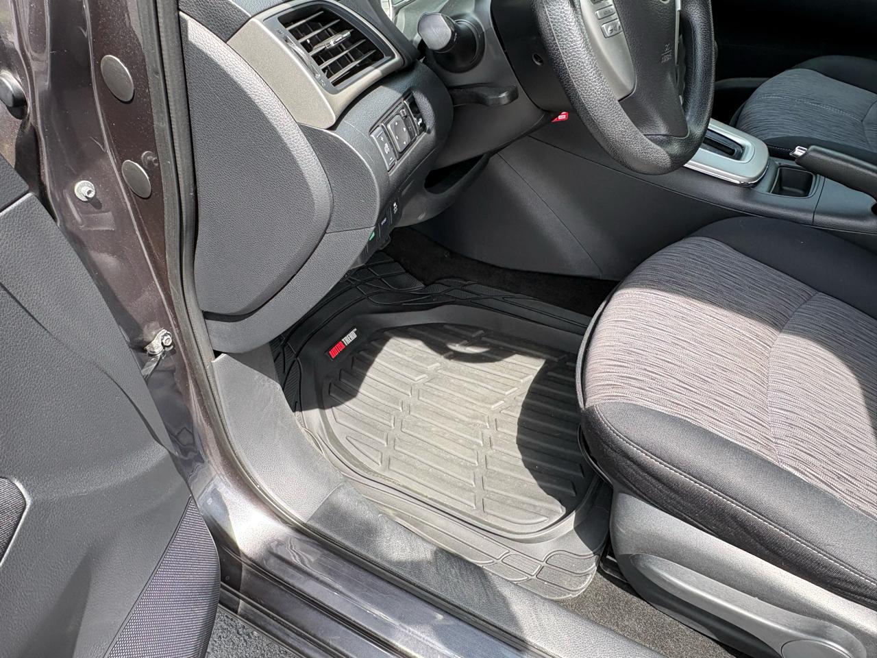 Nissan Sentra SV 2014