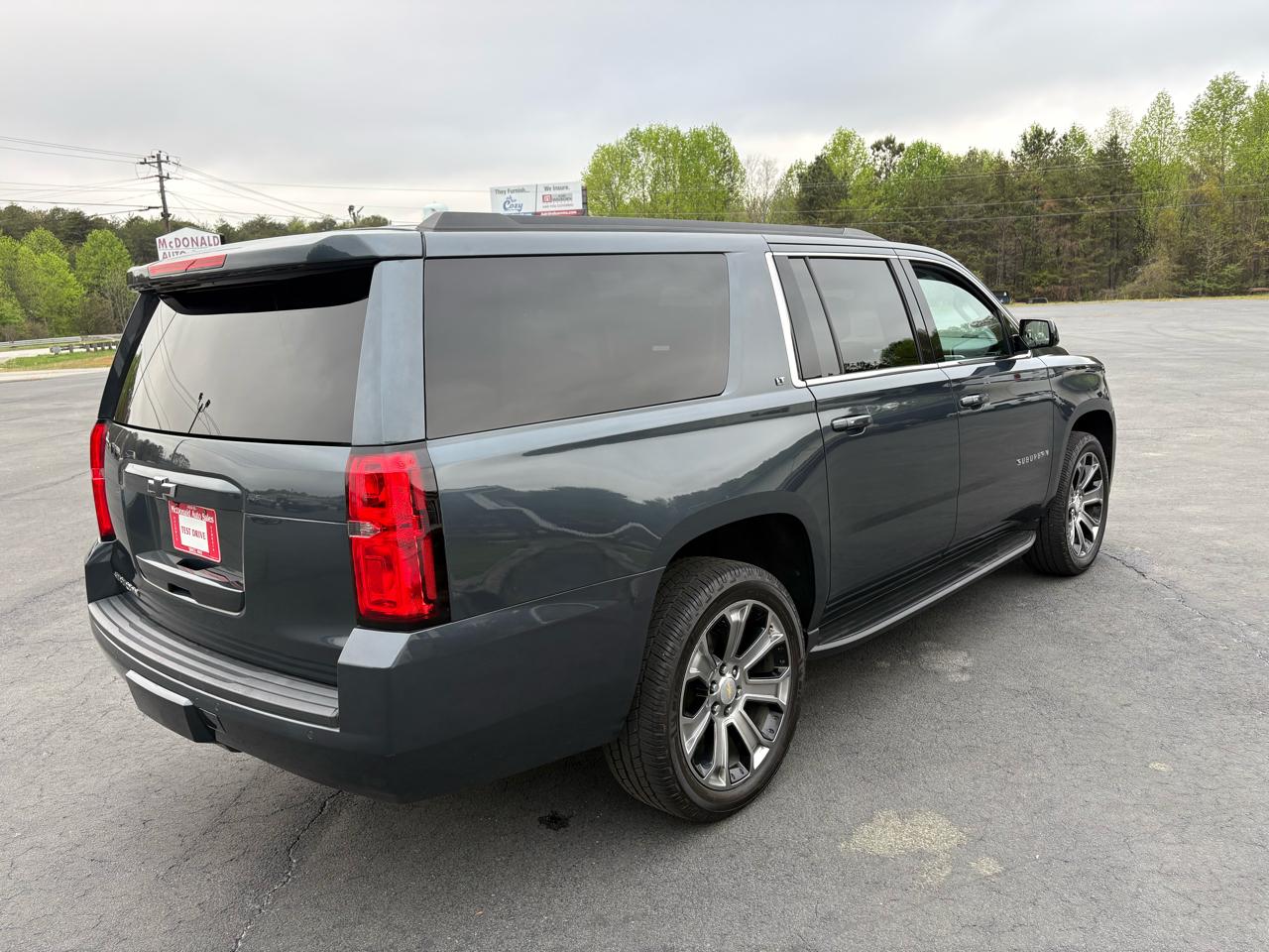 Chevrolet Suburban LT 2WD 2019