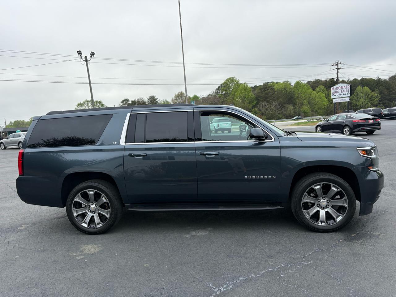Chevrolet Suburban LT 2WD 2019