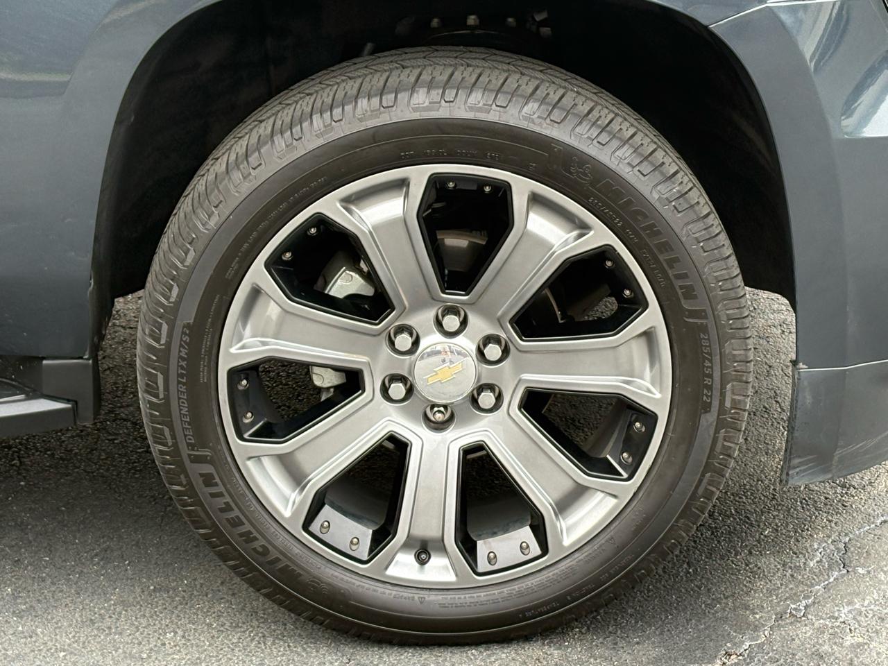 Chevrolet Suburban LT 2WD 2019