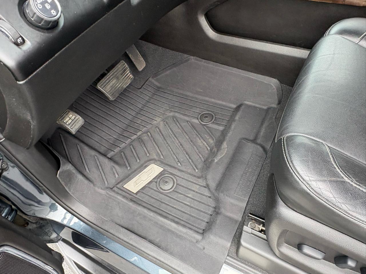 Chevrolet Suburban LT 2WD 2019